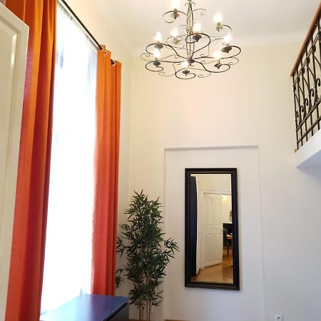 Golden Apartments With Lift - Old Town Krakow Exterior photo